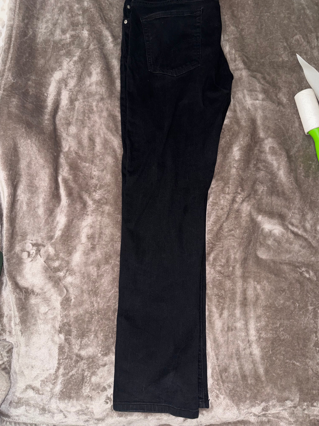 Classic black Levi’s